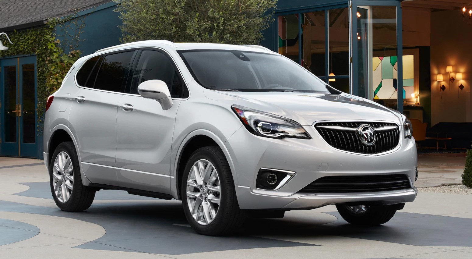 2019 Buick Envision Silver Exterior Front View Picture
